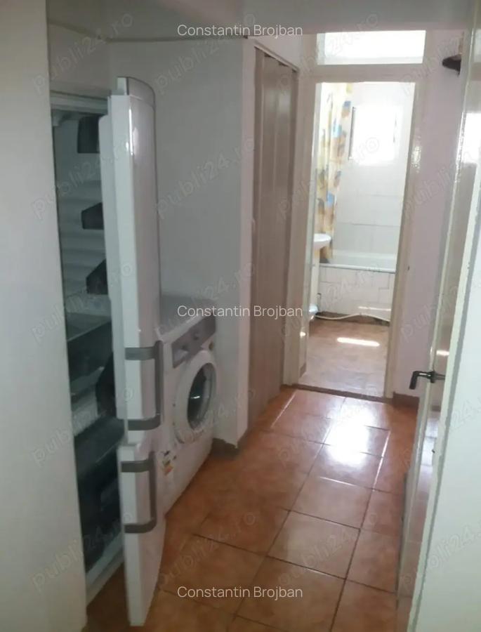 Vand apartament 2 camere decomandat - 4
