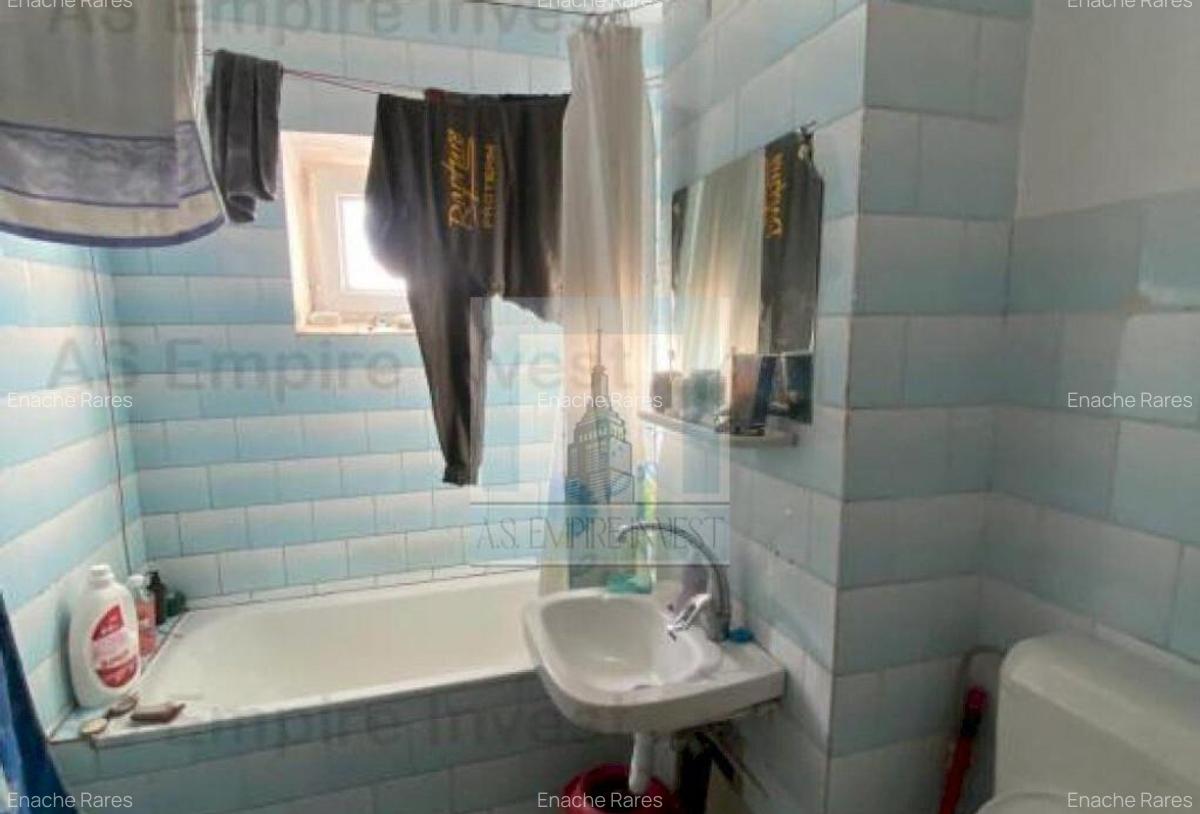Ap 3 camere decomandat - zona Racadau - 8