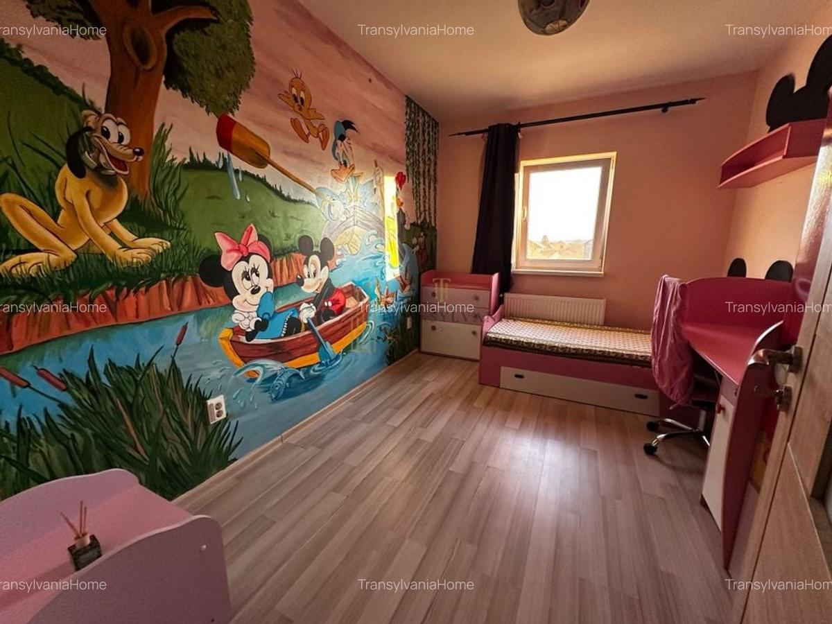 Apartament 3 camere de vanzare, etaj,2 Zona Dinicu Golescu Selimbar. - 4