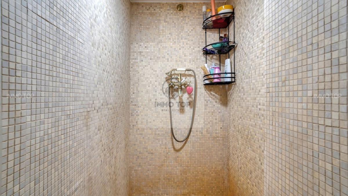 Închiriez casă în Centrul Brasovului/ curte privata - 7