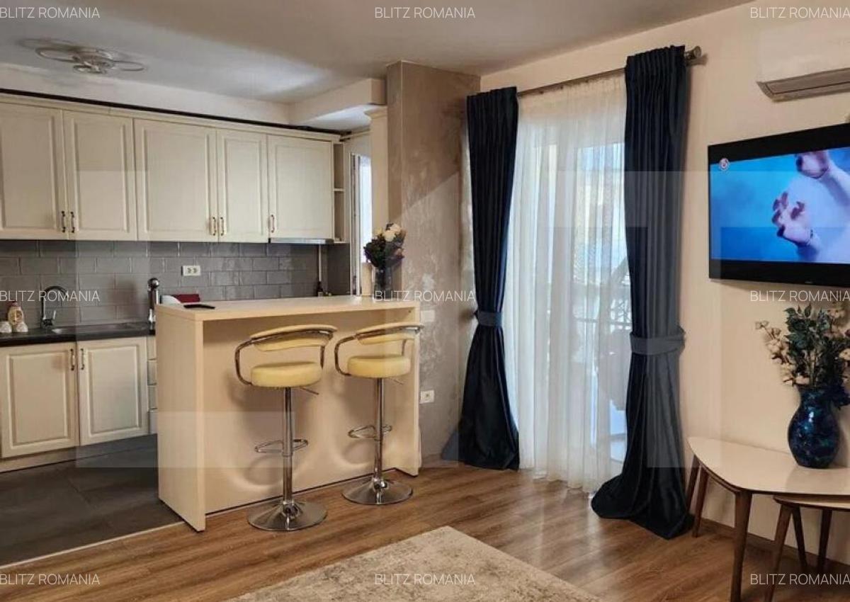 Apartament de vanzare, cu 3 camere, zona Calea Aradului, bl - 1