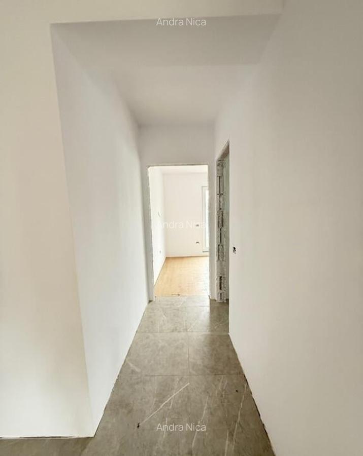 Apartament 3 camere LA PARTER - cu terasa, balcon ?i curte privata - 2