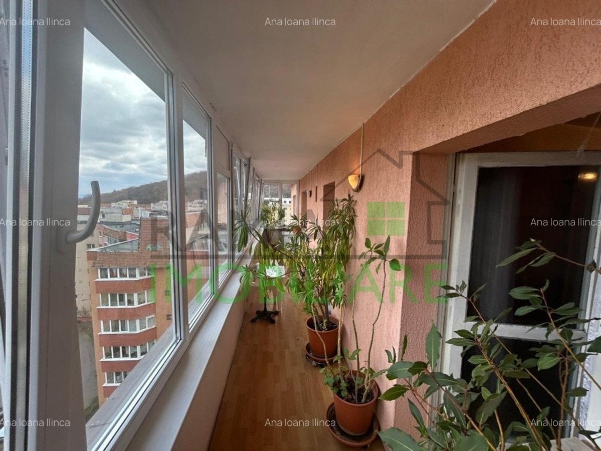 Apartament 3 Camere - Priveliste si Potential - 8