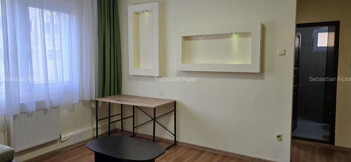 Apartament cu 2 camere de inchiriat, etaj 1, str. Mehedinti - 3