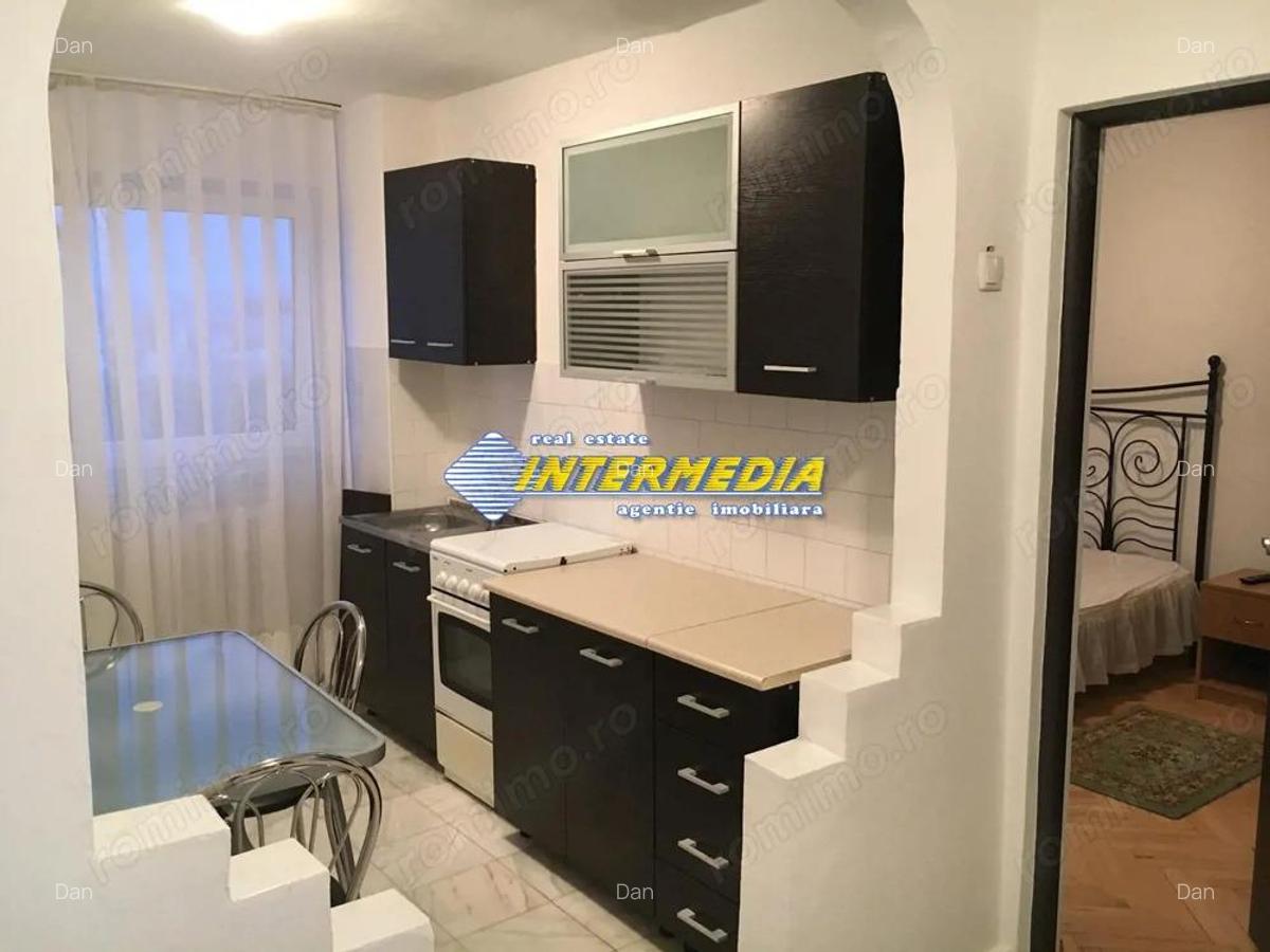 Apartament 2 camere Cetate M-uri Mobilat Utilat complet - 2