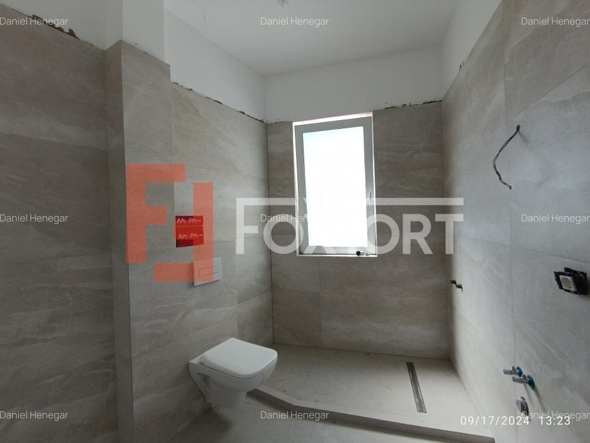 Apartament cu 3 camere semidecomandat în Giroc - 16