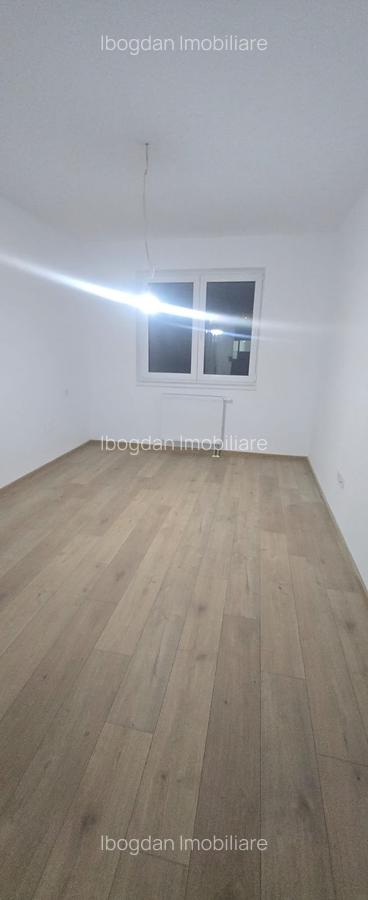 Apartament cu 3 camere în zona Tractorul, COD 8262 - 3
