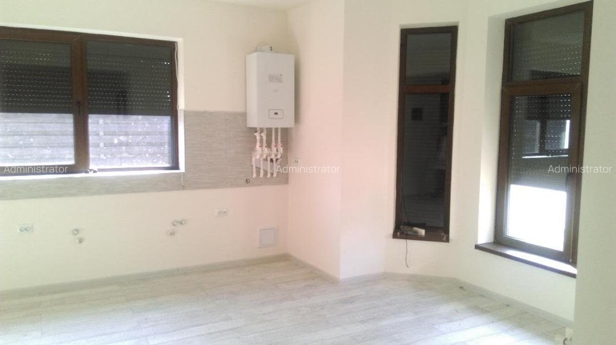 Casă cu 4 camere în Corbeanca - 8