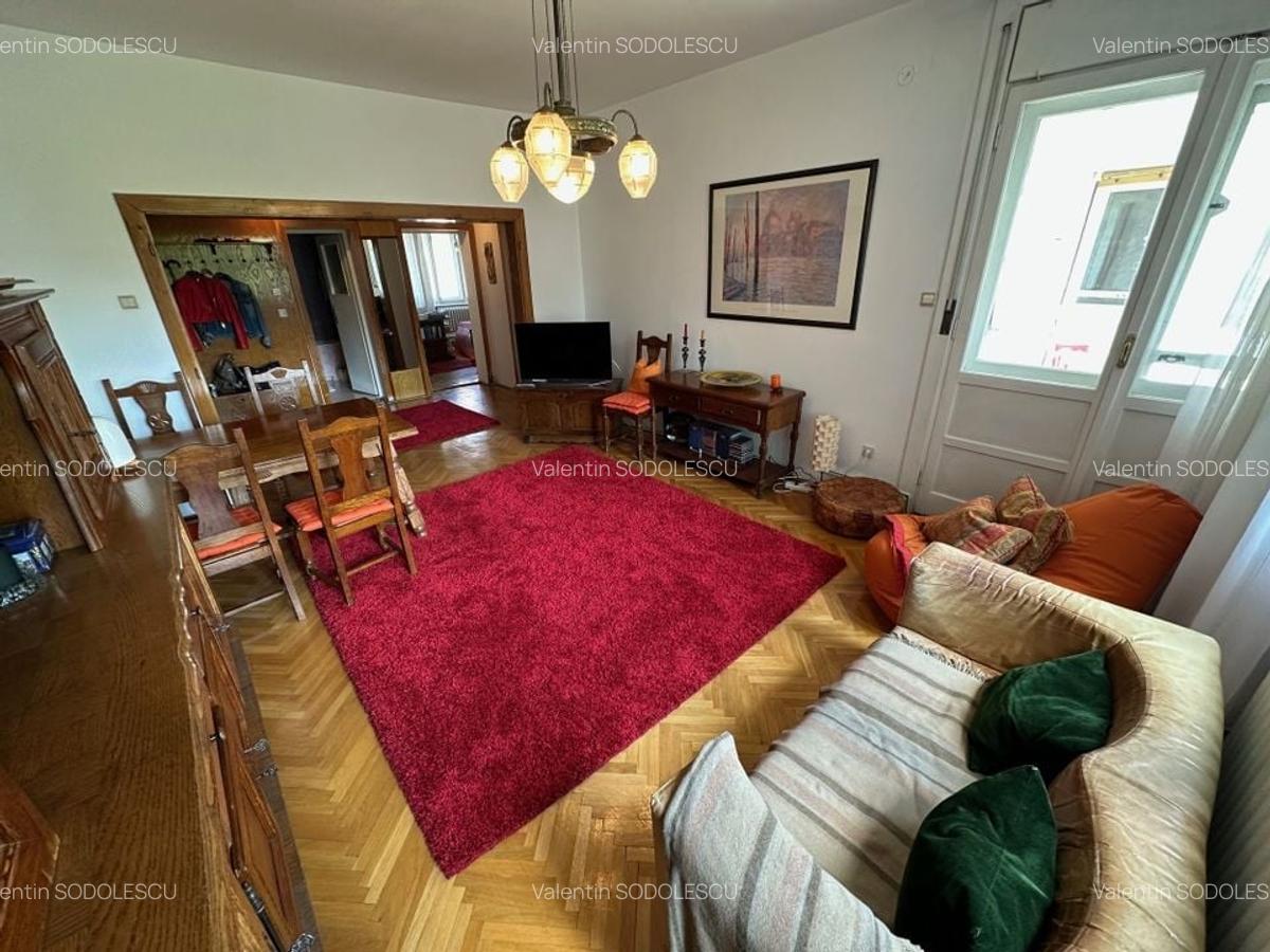 Apartament 5 camere in imobil tip asociatie zona Centrala - 5