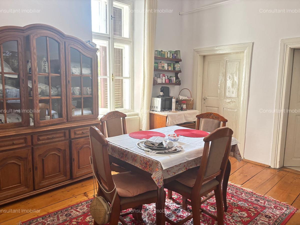 Vand casa in sag cu  gradina mare 275000 euro - 2