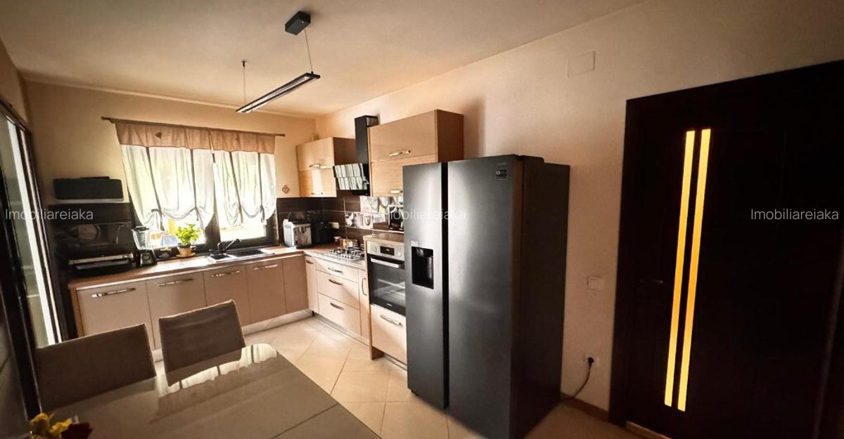 Tautii Magheraus, casa noua, utilata - 5