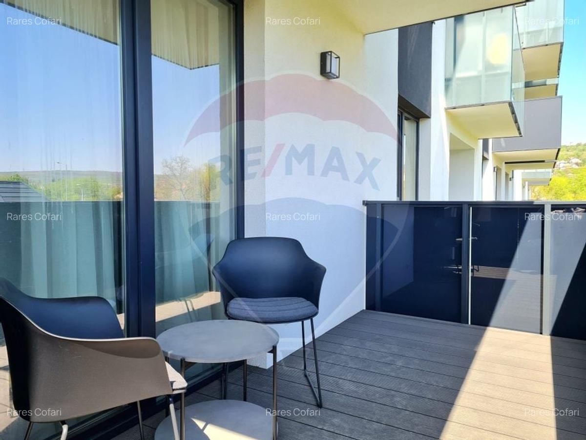 Apartament cu 2 camere semidecomandat, mobilat în Semicentral - 9