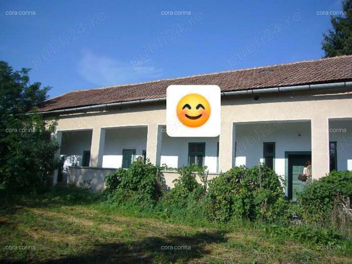 Vand casa la 20km de Oradea, in Ungaria, 2km de granita - 1