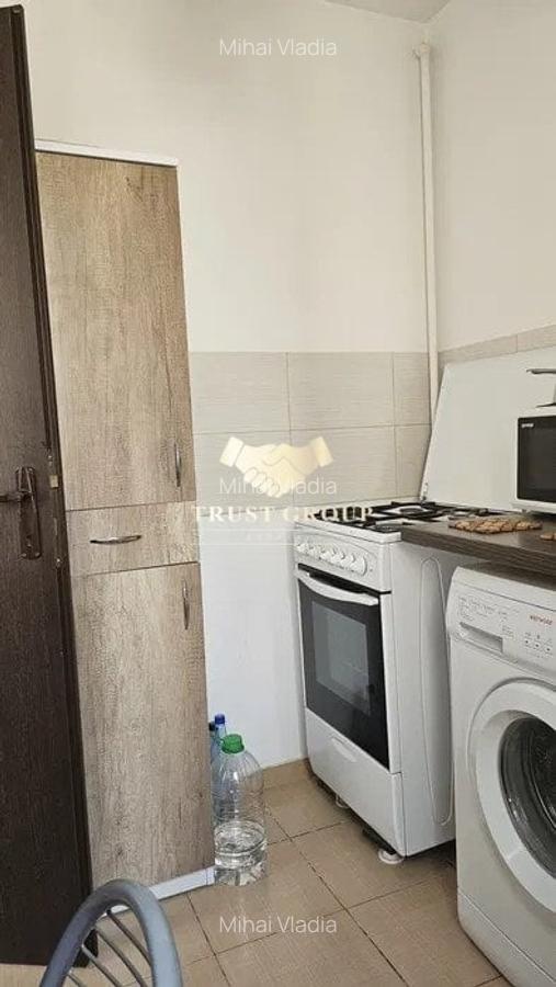 Garsonieră decomandată în Gorjului - 5