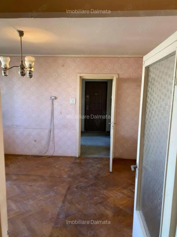 Apartament de vanzare 2 camere , Str Paulesti , et 3 , 62.000 euro neg. - 3