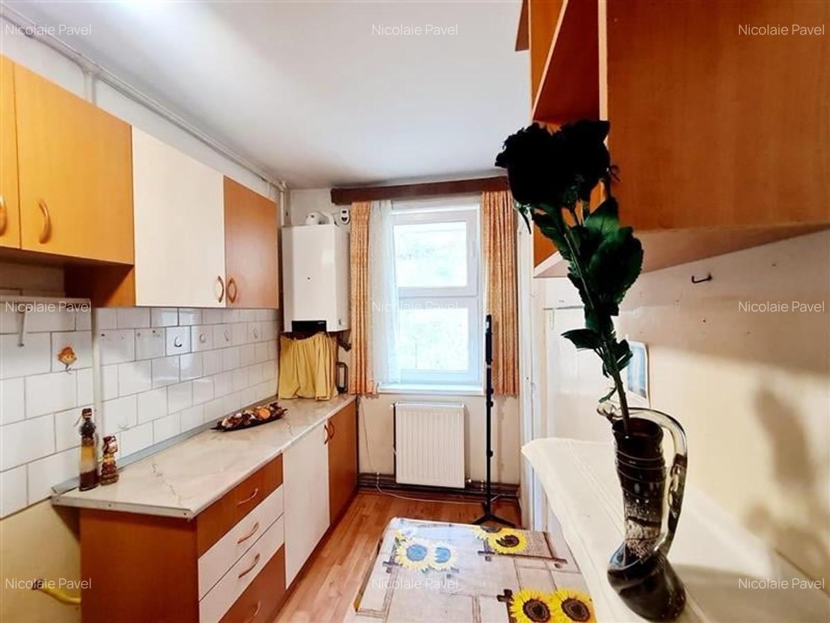 3D! Regim vila, view panoramic, structura decomandata, etaj 2, Central, Brasov - 12