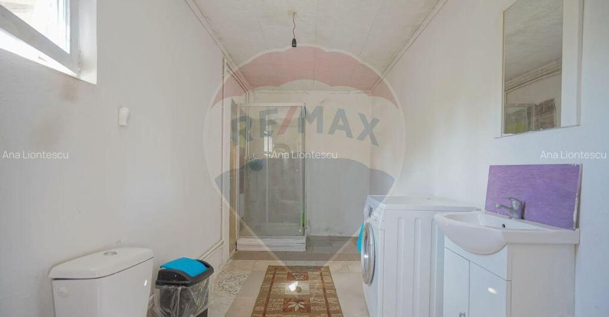 Casa / Vila cu 3 camere de vanzare - 8