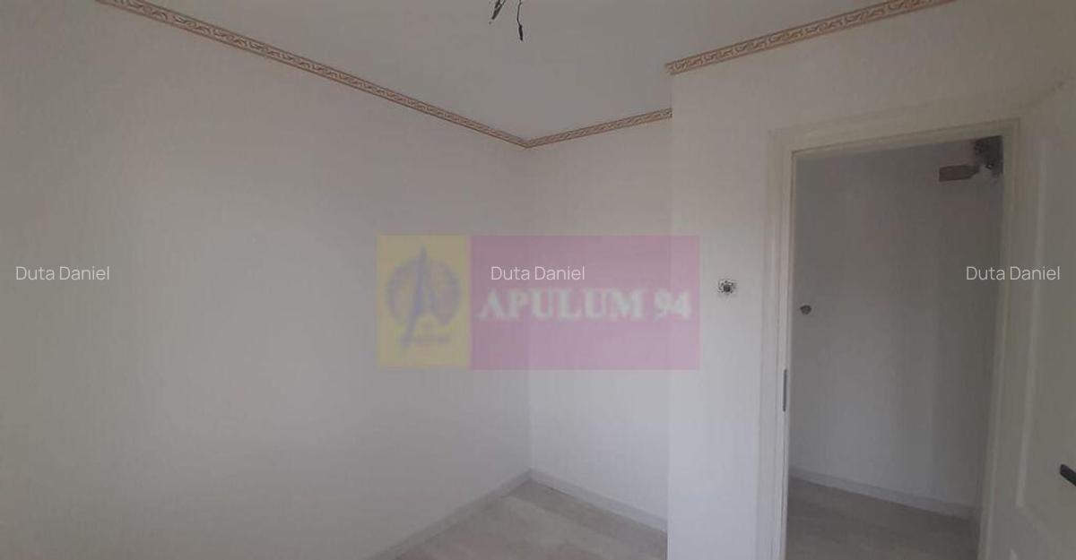 APARTAMENT BUN URANUS- PROASPAT RENOVAT - zona Palatul P... - 10