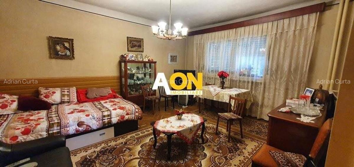 Casa cu 5 camere, 768 mp teren, Cetate - 4