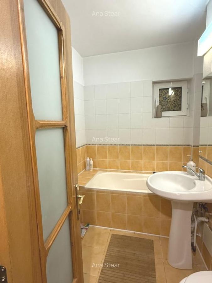 Vanzare apartament spatios cu 4 camere si 2 bai centru Suceava - 4