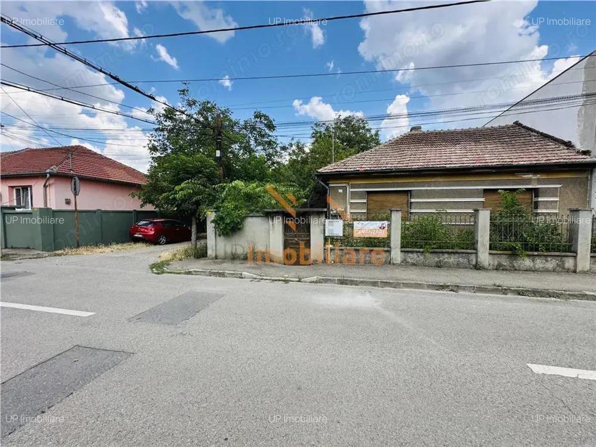 CASA INDIVIDUALA | DUBLU FRONT STRADAL | TEREN 465 MP | ZONA CANTEMIR - 1