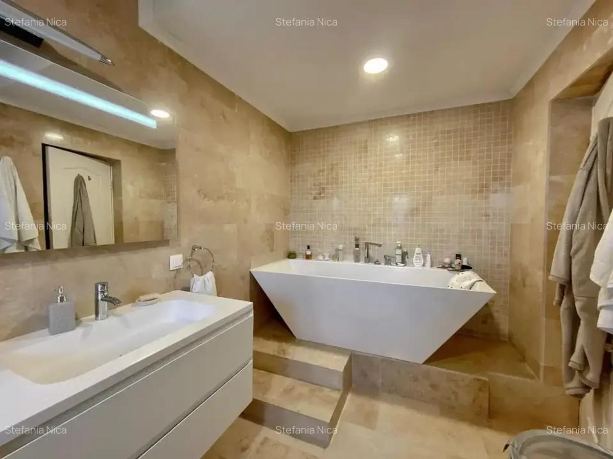 Vilă elegantă cu 7 camere, complet mobilată și utilată - Băneasa Residential - 15