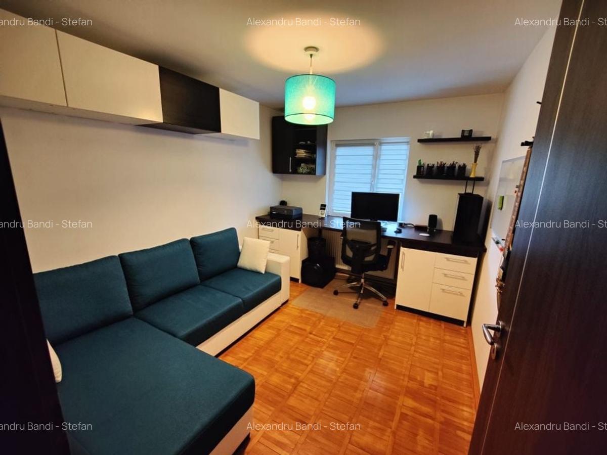 Apartament 4 camere,  decomandat, 96 mp, comison 0%. - 2