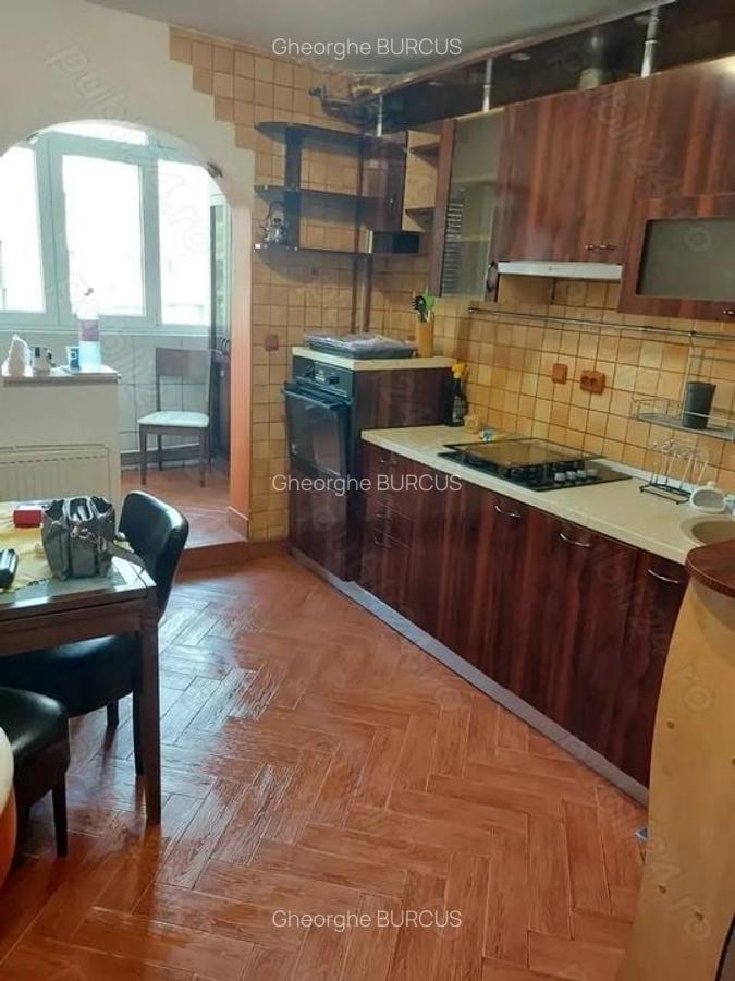Se inchiriaza apartament 3 camere Militari - 1