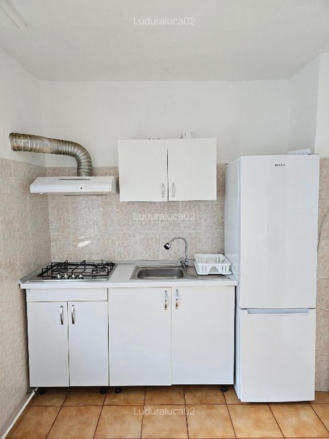Garsonieră de închiriat –  Zona 13 Septembrie, București, PARTICULAR - 4