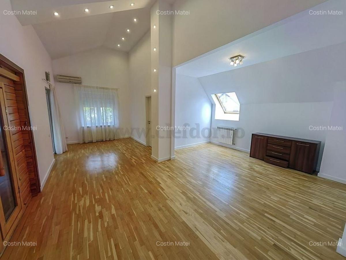 Vilă cu piscina langa British School - 11