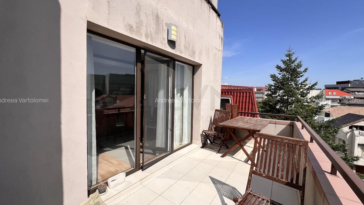 Apartament cu 4 camere semidecomandat în Herăstrău - 8