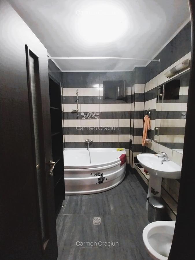 Apartament 3 camere in vila cu terasa - 13 Septembrie / Sebastian - 2014- Centra - 13
