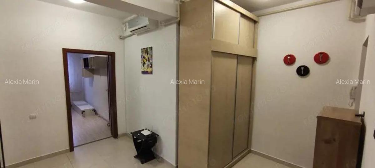 Apartament trei camere de vanzare Cartierul Latin - 13