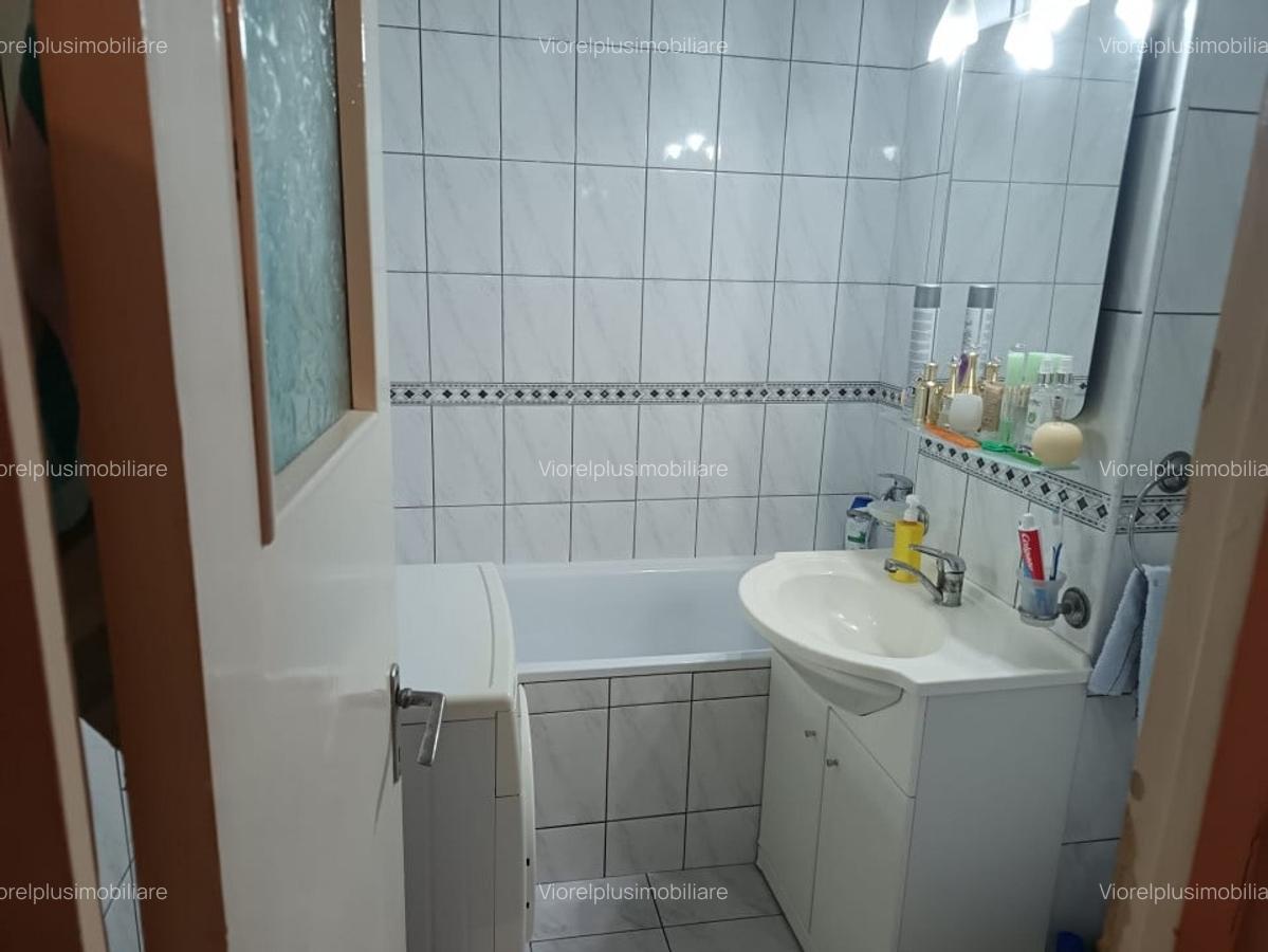 APT. 3 CAMERE, DECOMANDAT, ETAJ 1, SEMIMOBILAT, FARA RISC  MIRCEA CEL BATRAN - 13