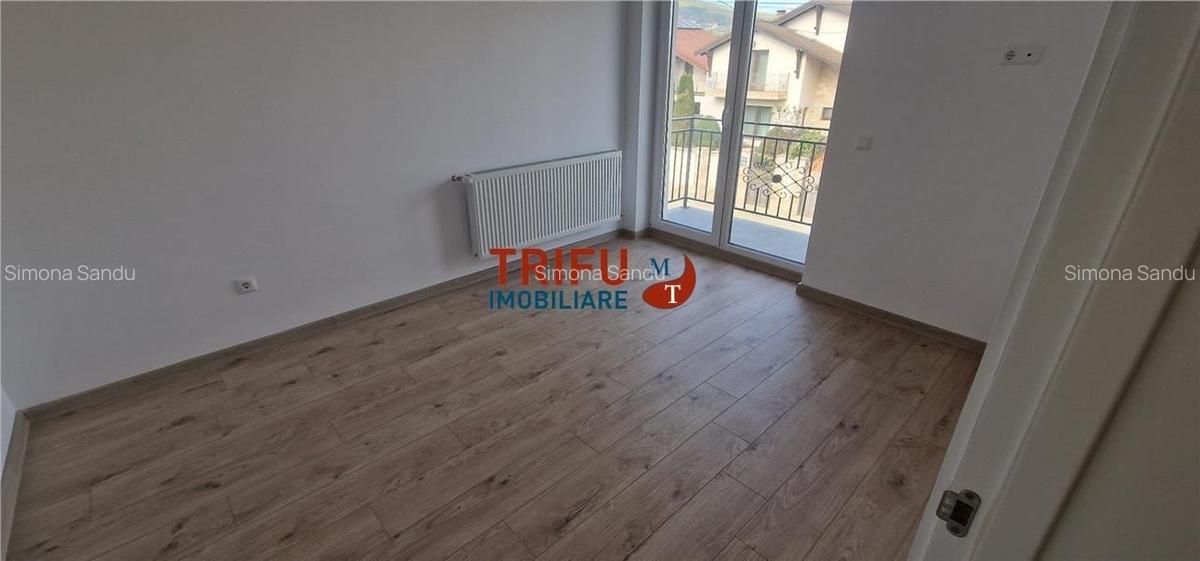 Casă individuală, situată în cartierul Micești. - 17