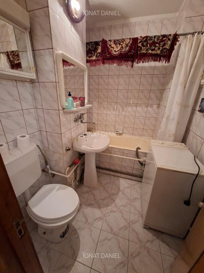 Apartament cu 2 camere decomandat, etajul 2/10, zona Alexandru cel Bun - 7