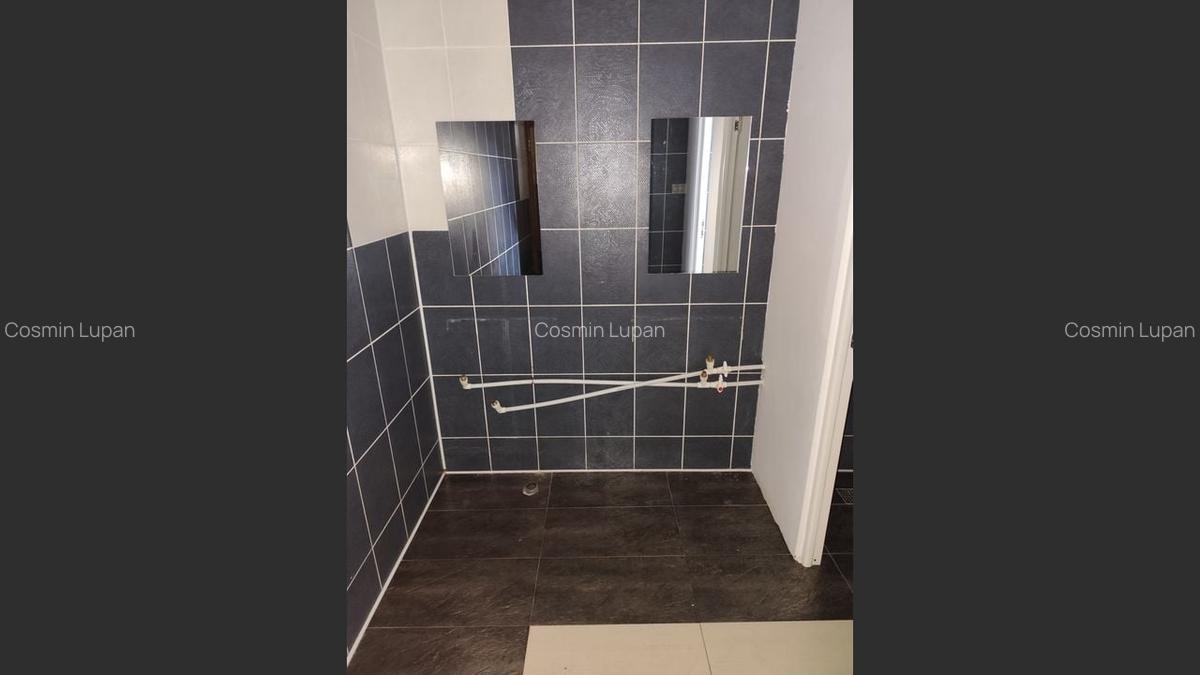 Spatiu parter de inchiriat  in Baicoi - 7