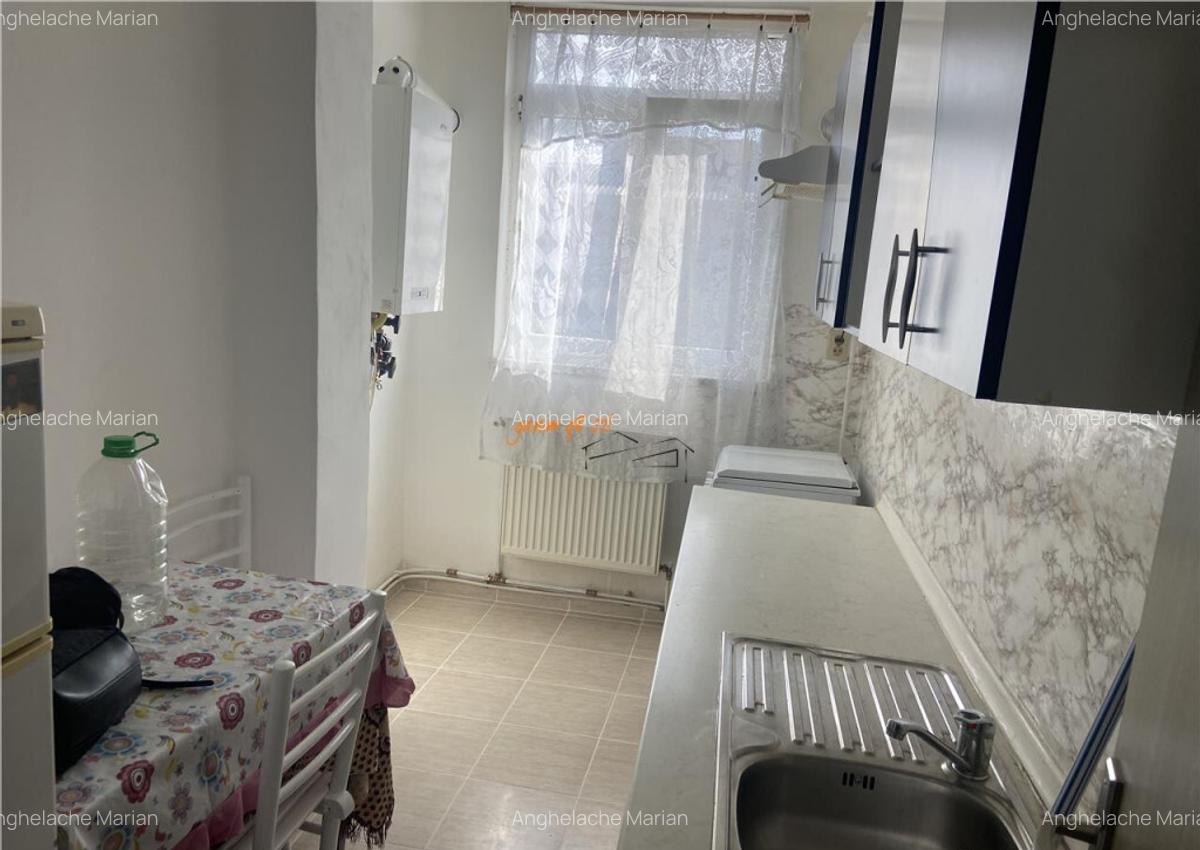 Garsoniera de inchiriat , cartier Sud , decomandata 37 mp , - 13