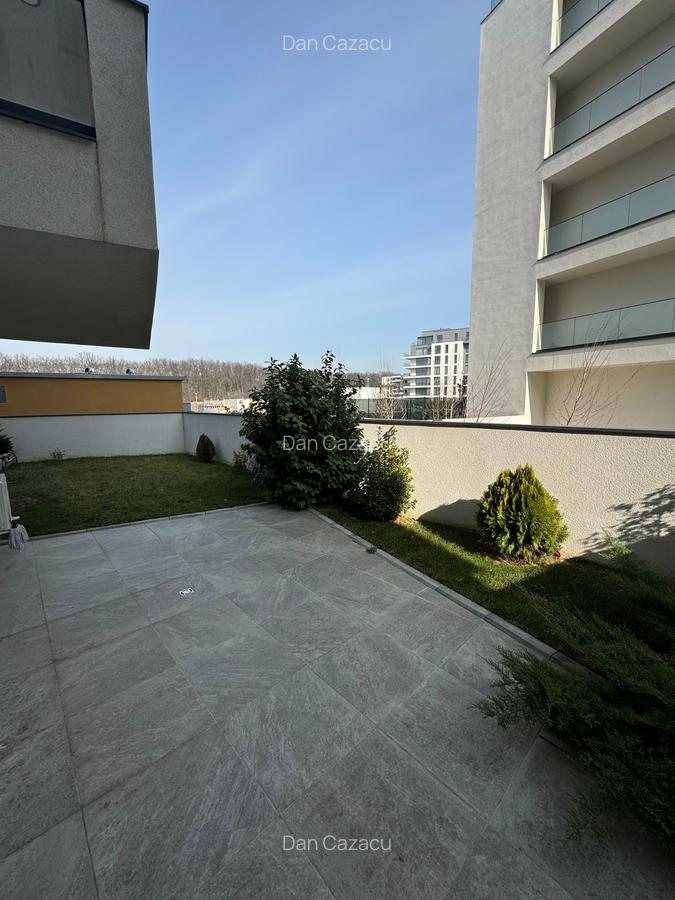 Apartament cu 3 camere semidecomandat, mobilat în Băneasa - 12