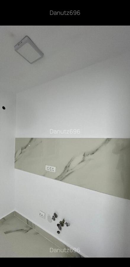 GARSONIERA Sector 3 - 5 GARSONIERA Sector 3 - 5