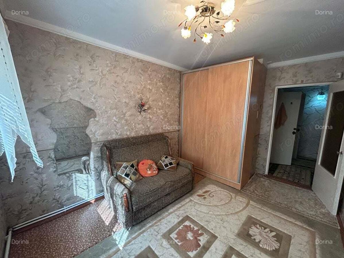 Apartament de vanzare cu 2 camere in zona Gorjului - 3 Apartament de vanzare cu 2 camere in zona Gorjului - 3