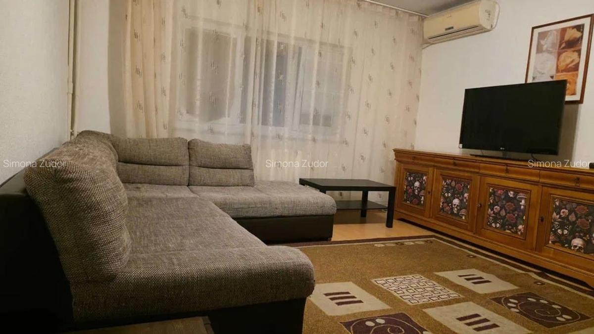 Inchiriere Aprtament 3 Camere cu Centrala zona Vitan Zizin - 1