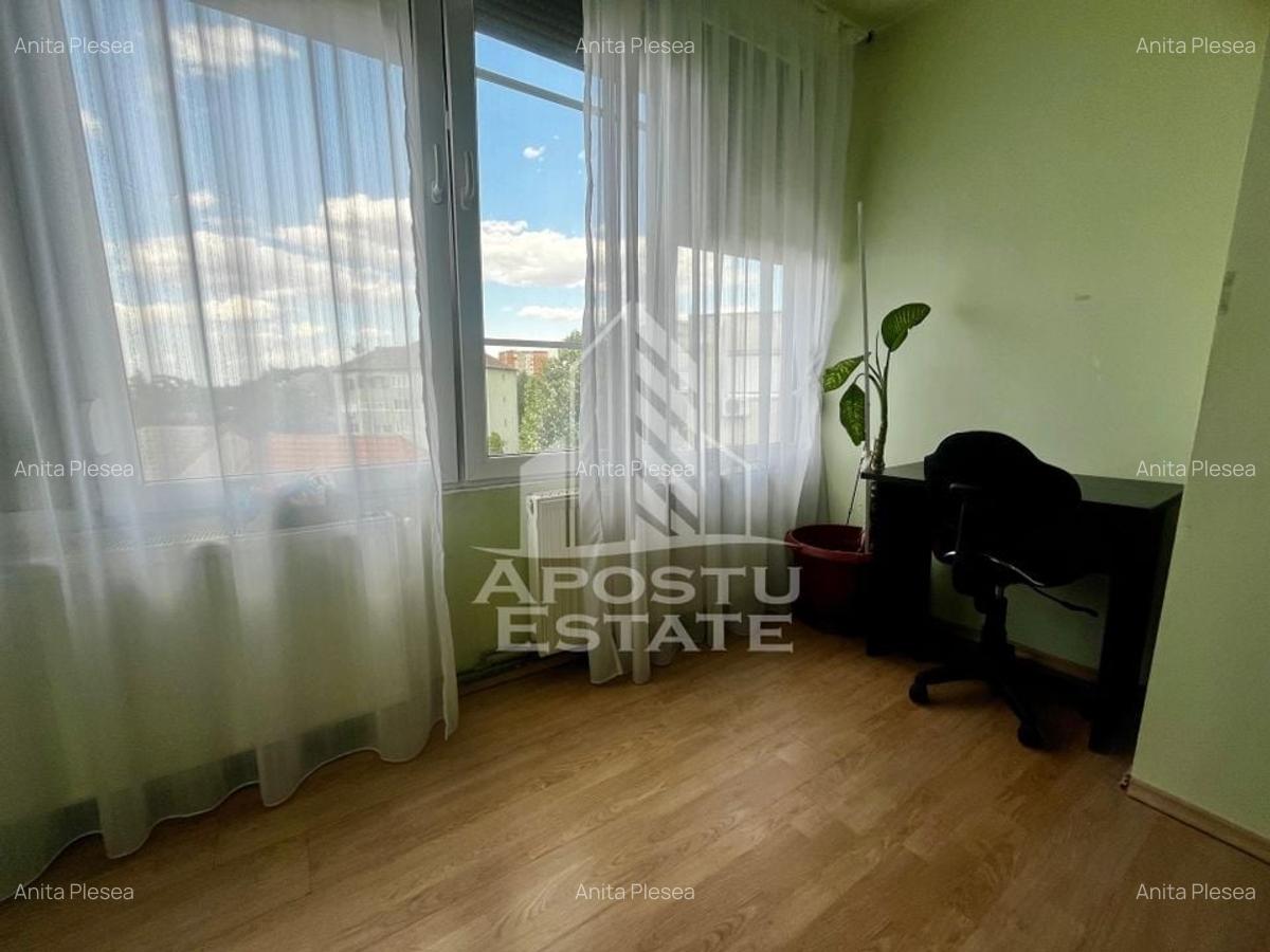 Apartament cu 3 camere decomandat în Take Ionescu - 9