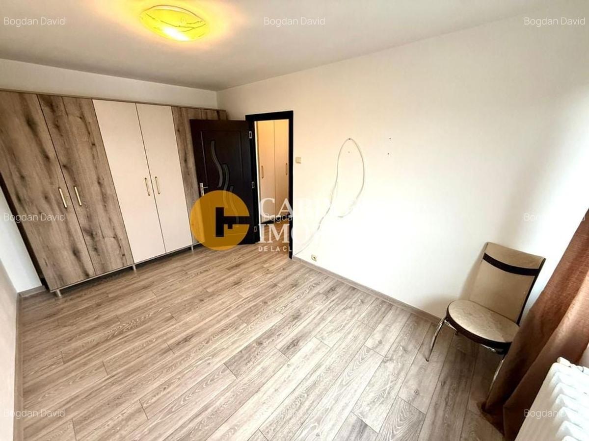 2 Camere SemiDecomandat - Liber - Zona Rond Podu Ros - 5