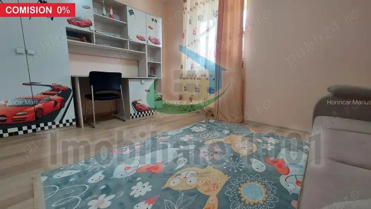 Casa 5 camere, garaj, suprafata utila 206 mp, teren 812 mp, comision 0 - 6