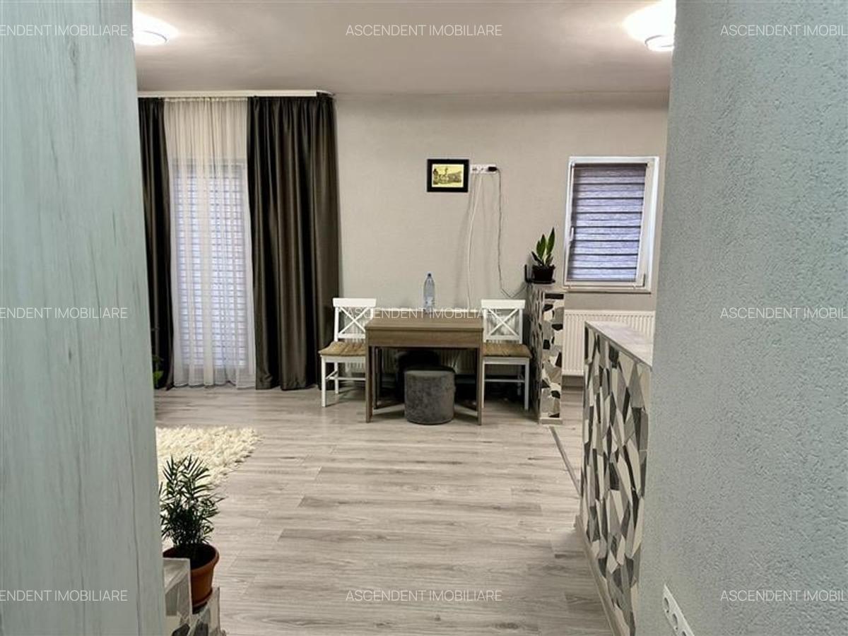 FILM&3D! Elegant,mobilat,accesorizat,totul nou,gata de mutat/inchiriat, Unirii,T - 11