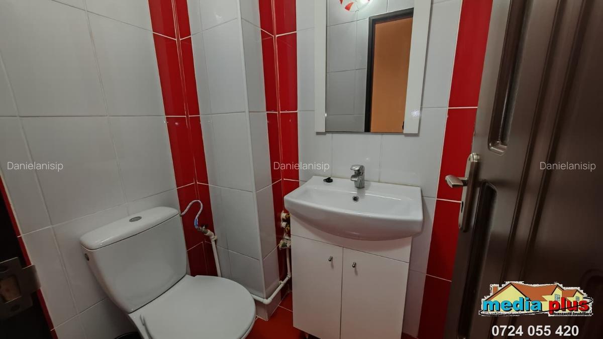 De vânzare – Apartament 3 camere, decomandat, Siderurgiștilor - 8