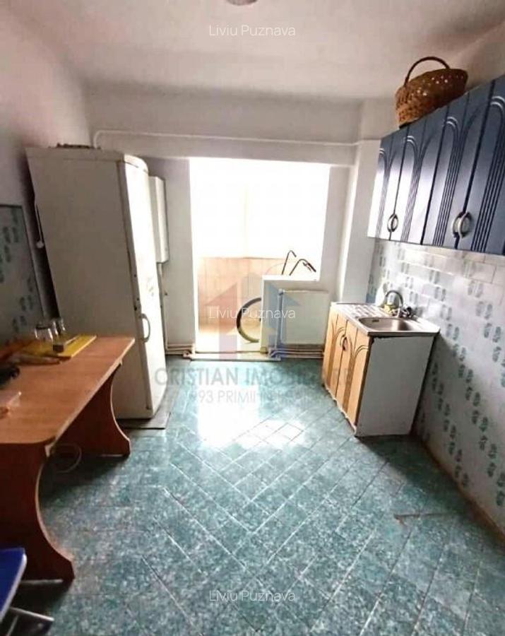 Ap 2 camere, Decomandat, Etaj 3, zona Radu Negru - 6