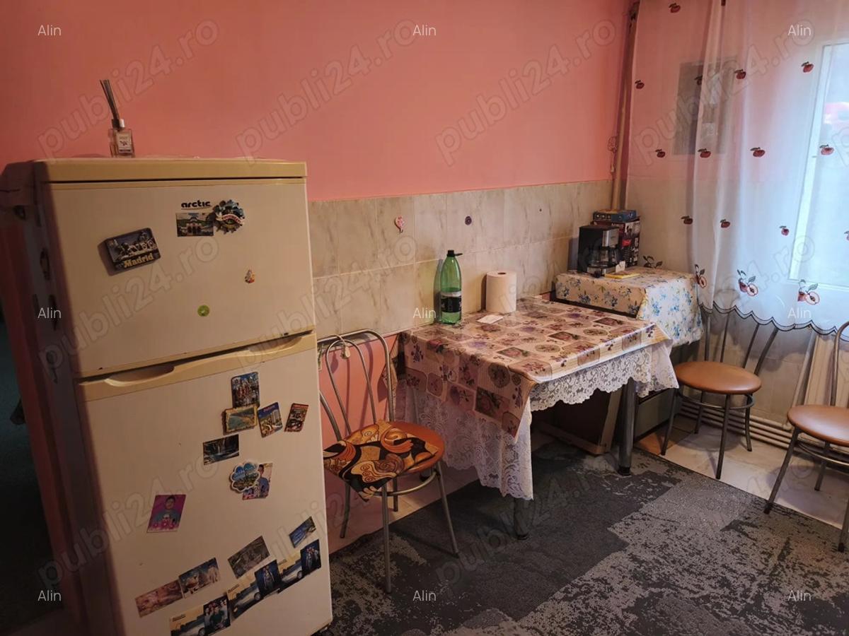 Inchiriez ap 2 camere - 3