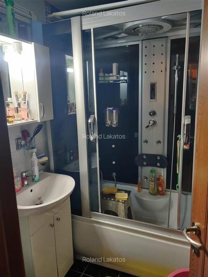 Apartament cu 3 camere decomandat în Rogerius - 8